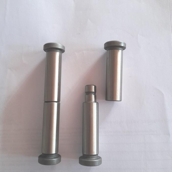 Shoulders Leader Pins